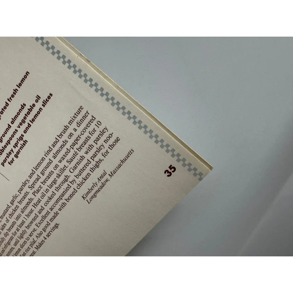 Yankee New England‎ Cook-Off Cookbook 1988 Booklet Recipes Ephemera